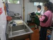 迎江區炮營山社區：夏日“食”光不放松 筑牢食品安全“安心網”