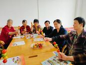 安慶經開區羅沖社區：巧手串溫情 普法暖人心