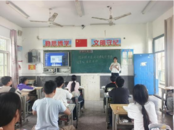 楊廟鎮(zhèn)張巷村開(kāi)展“閱讀伴成長(zhǎng)，書(shū)香潤(rùn)童心”主題閱讀活動(dòng)