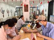 合肥三孝口街道城隍庙社区：义诊义剪齐上阵  便民惠民零距离