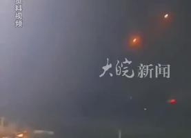 伊朗议会赞成关闭霍尔木兹海峡