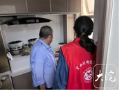 雪華鄉（宏業村街道）第四社區團支部：安全宣傳進社區 團員青年筑防線