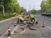 六安市公路處扎實做好雨后公路病害修復工作