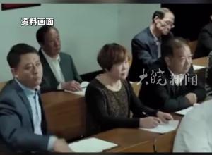 “孙连城”扮演者李威直播带货望远镜 “连城定制款”改名“李威签名款”