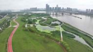 大雨后，淮河蚌埠段平穩有序