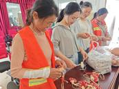 长丰县朱巷镇：艾香盈手传古韵 粽情端午暖人心