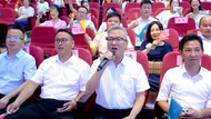 一曲《朋友》破千萬播放量 阜陽一高校院長畢業(yè)典禮獻(xiàn)唱引爆網(wǎng)絡(luò)