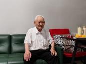 山河铭记|一生经历上百场战斗，97岁岑德标身上至今留有日军弹片