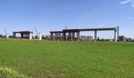 合武高鐵六安徐集汲東特大橋“一橋飛架”圖景初具雛形
