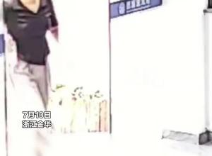  “叔叔，我考上重点了！” 中考放榜第二天，女孩迫不及待到派出所报喜