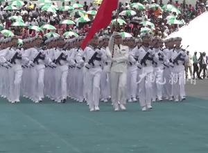 科摩罗举行独立50周年阅兵 中国人民解放军首次亮相