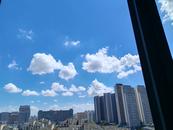 ‌合肥天空再现“高颜值”白云 气象专家解析