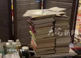 女生分享爸爸的閱讀天地，書盈四壁，堆案盈幾，網友：浩如煙海的書籍是他對生活的熱愛