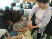 2歲女童高鐵上突發(fā)高熱抽搐 列車緊急停靠開(kāi)辟生命通道