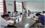 六安市新安中學(xué)黨總支部組織學(xué)習(xí)并安排迎接“七一”系列活動(dòng)