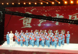 36名山里娃走进演播厅参加合唱演出录制