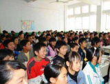 教育部:力争2020年底全部消除66人以上超大班额