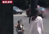 三伏天让童模穿羽绒服拍照,这还是