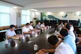 省委常委、六安市委书记孙云飞一行到霍山中学慰问优秀教师代表