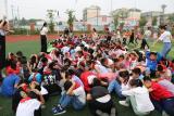 合肥市安庆路第三小学灵溪校区：铭记历史勿忘国耻 创建和谐平安校园