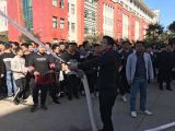 师生有情火无情，校园防火钟长鸣 ——皖西中学开展住宿生安全疏散消防演练