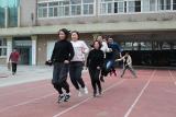 合肥市巢湖路小学工会组织开展教师冬季“趣味跳绳”比赛