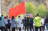 東至至德小學(xué)舉行“慶元旦”徒步活動喜迎新年