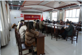 东至至德小学召开行政班子会议提前谋划开学工作