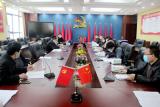寿县三中党员教师志愿者为初三学子返校复学保驾护航