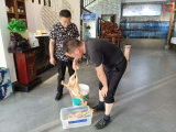 扶贫助困办实事   当好贫困户“贴心人”