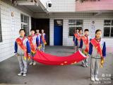 拳拳爱国心 深深赤子情  ——龙亢镇学区中心学校升旗仪式