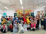 一六八玫瑰园学校三（10）班：演场节目给自己看
