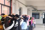 安全无小事，演练促平安---合肥市临湖小学举行防踩踏安全演练活动