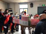 阳春三月学雷锋，春风送暖敬老院