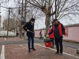 弘扬雷锋精神 争当社区先锋 —— 蚌埠田家炳中学党员志愿者在行动