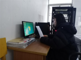 以自己为证，用奉献作碑——六安一中东校区举行线上升旗仪式