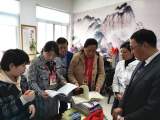 责任区督学莅临荣小督导教育教学工作