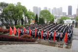 潜山中学结合清明祭奠英烈活动开展党史学习教育
