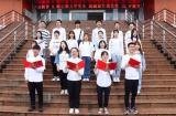 弘扬红色文化 ——  安庆师范大学学子晨诵红色经典
