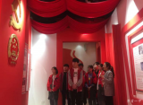 界首一中社會(huì)實(shí)踐走進(jìn)黨史教育館  