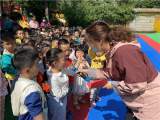 关爱生命 快乐成长——合肥市双岗幼儿园教育集团总园开展升旗主题活动