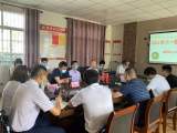 绩溪县领导周宁、章泽民慰问瀛洲中心小学少年儿童
