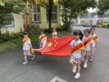 合肥荣幼教育集团开展“暑期安全小知识”主题升旗仪式