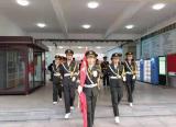界首中学举行本学期最后一次升旗仪式            