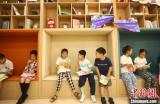 光明时评：完善普惠托育服务，破解家庭育儿难题