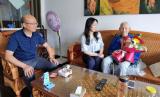 芜湖高级职业技术学校走访慰问老党员老干部            