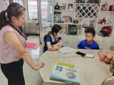 倾听家长心声，共担育人使命  ——潜山市黄泥中心小学党支部组织开展暑期家访活动