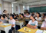成长路上展风采：怀远县龙亢镇学区举办新教师汇报课            
