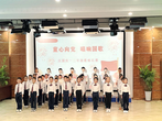 合肥市育新小学学子童心向党，唱响国歌喜迎国庆       