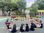 我和“颜色”做朋友——荣幼教育集团总园小二班特色活动